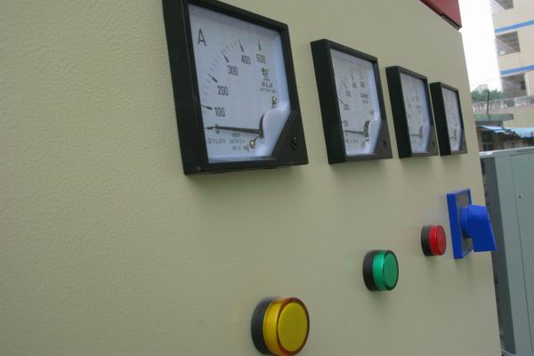 富文镇配电柜-3683讲讲配电柜注意事项